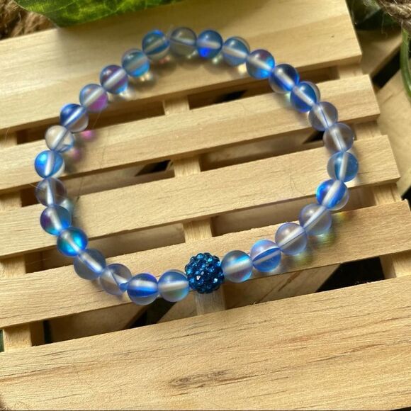 Mystic Sky Blue Aura Quartz Rhinestone Bracelet - Picture 2 of 4